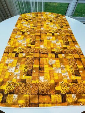 Vintage 60s mod small tablecloth, yellow/brown abstract print, 26.5" x 45"